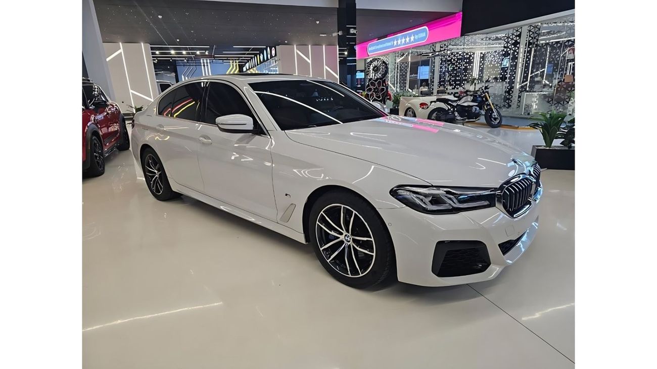 BMW 520i Std 2022 BMW 520 / Mint condition / just 10.000 km