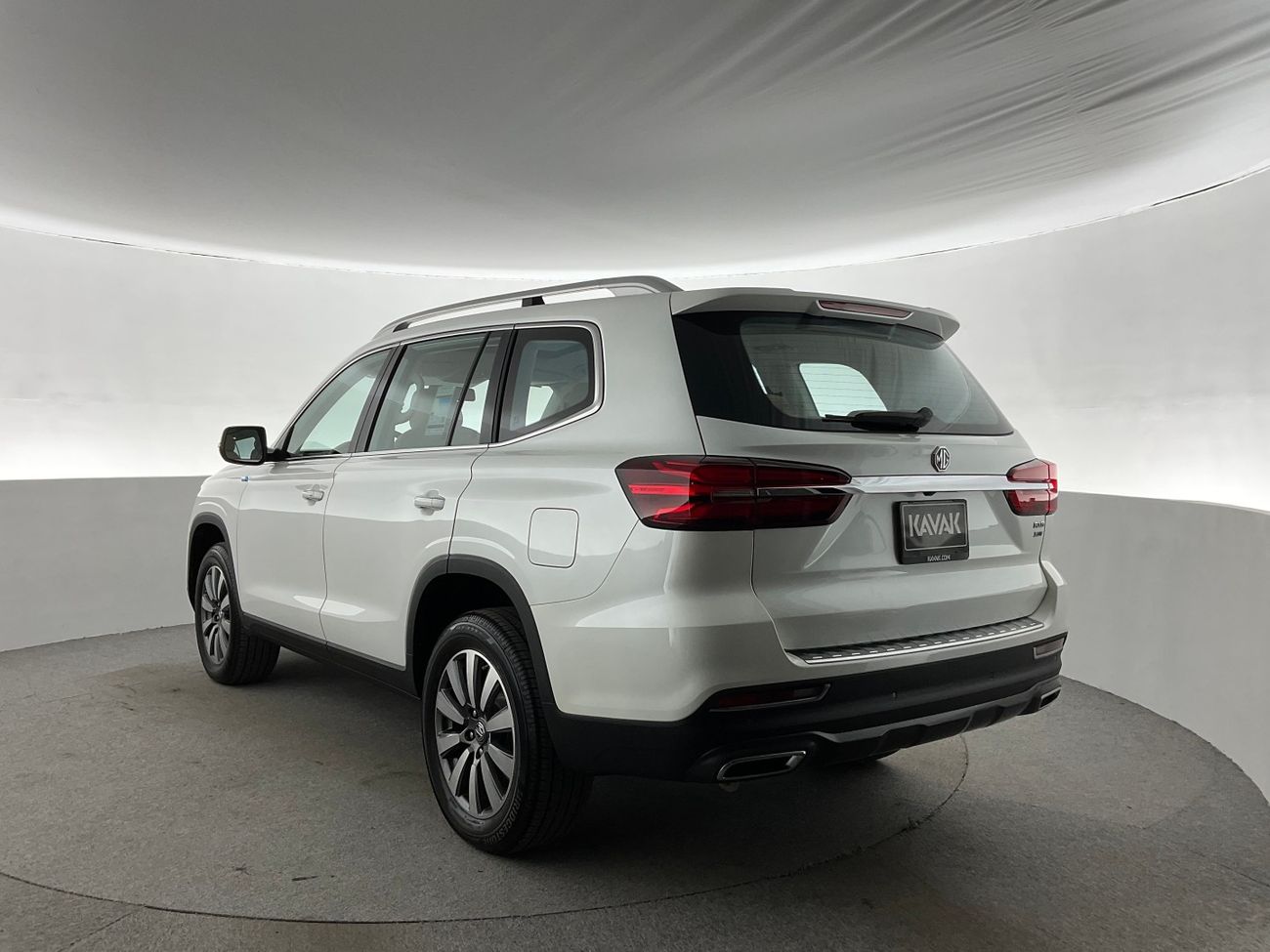 ميتسوبيشي باجيرو GLS Highline | ضمان مجاني لمدة عام | 0 دفعة أولى