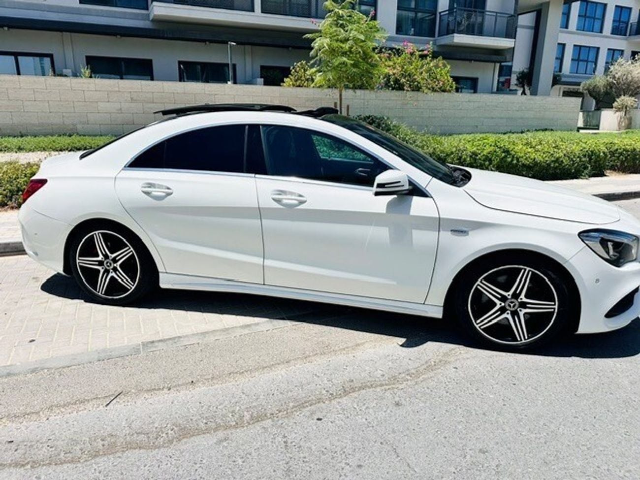 Mercedes Benz CLA250 Sport AMG