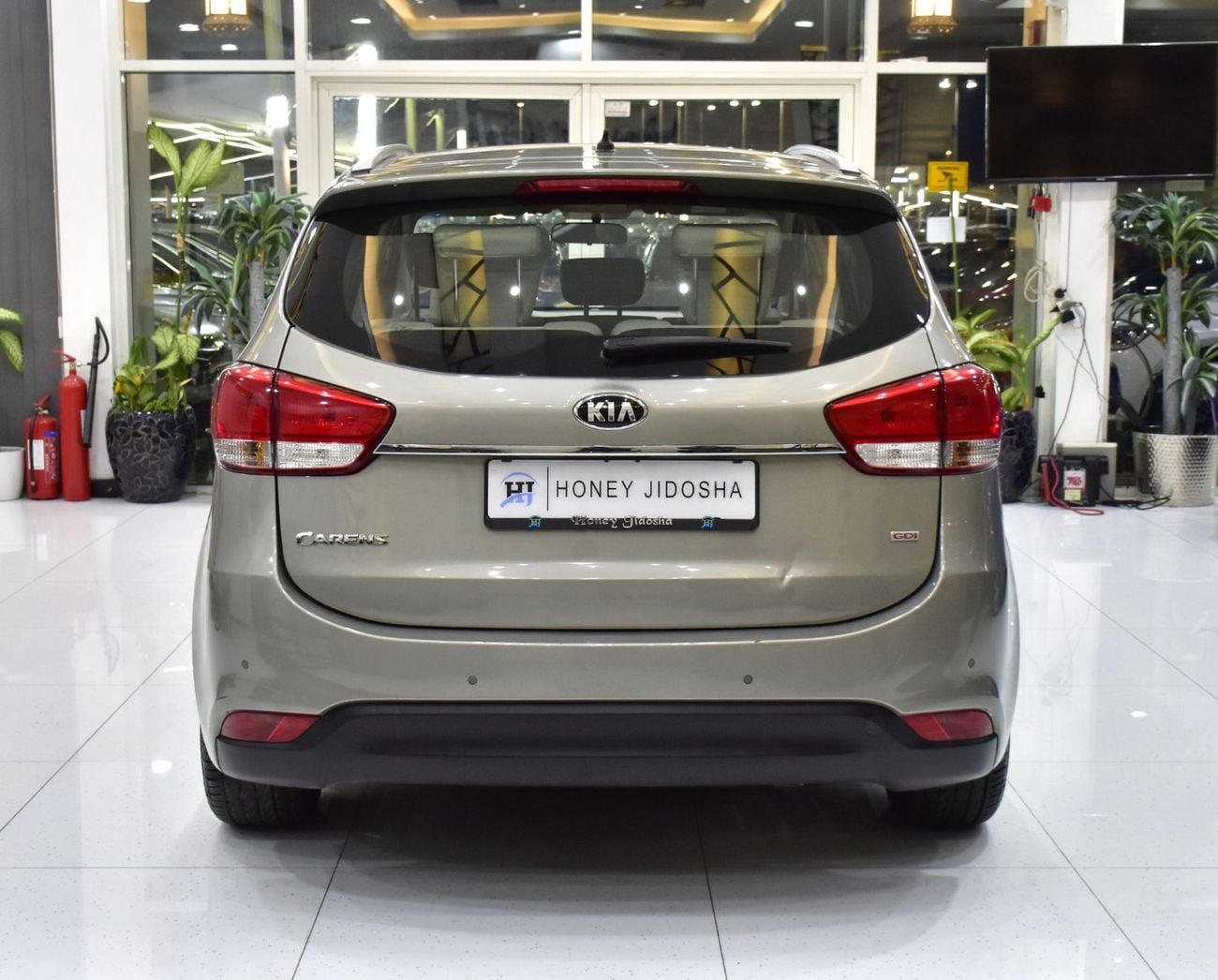 كيا كارينس EXCELLENT DEAL for our KIA Carens 1.6L ( 2017 Model ) in Beige Color GCC Specs