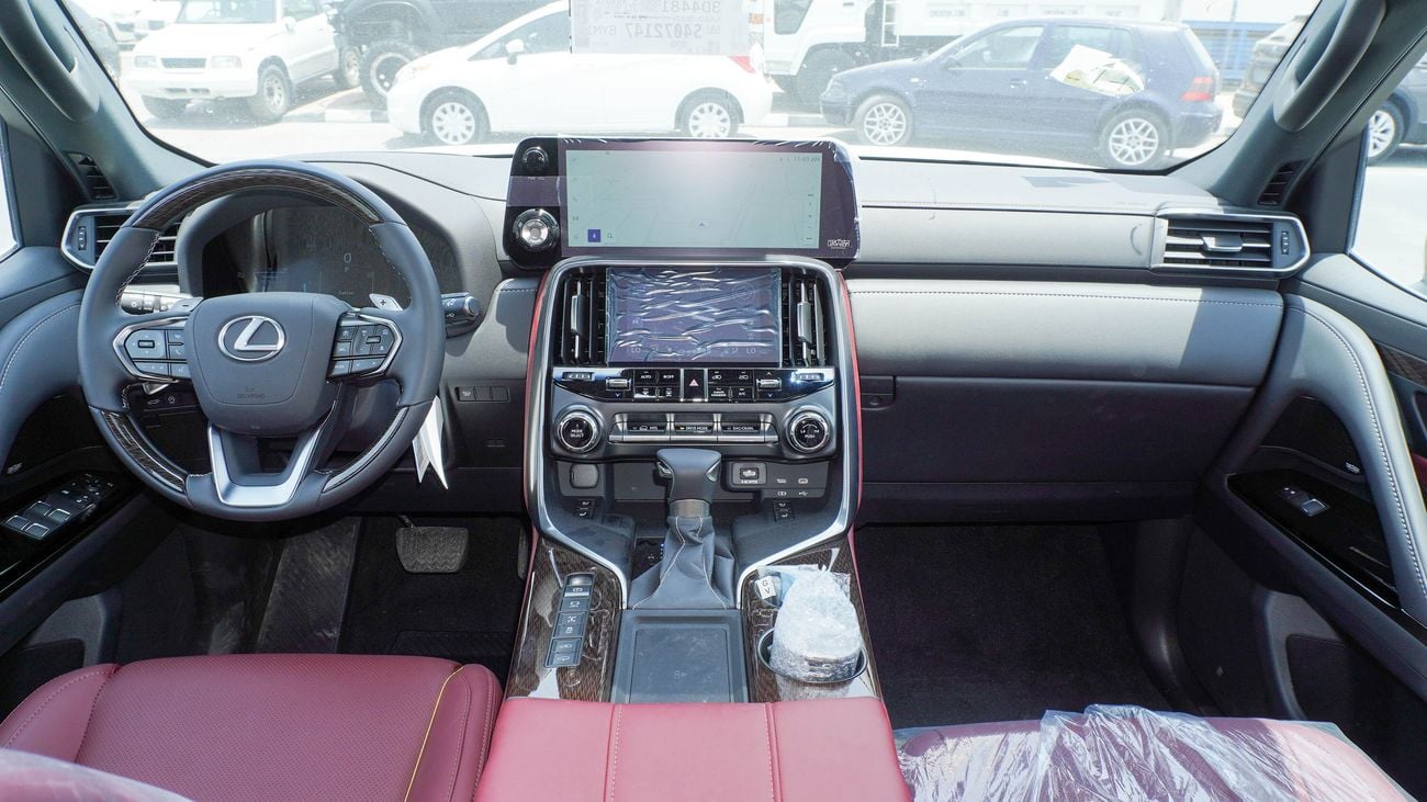 لكزس LX 600 3.5L V6