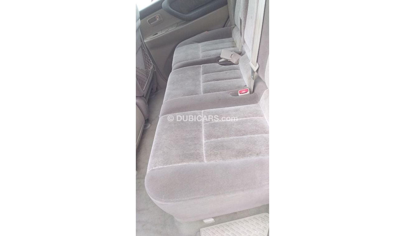 تويوتا لاند كروزر تويوتا لاند كروزر وي اكس ار ٢٠٠٠ خليجي