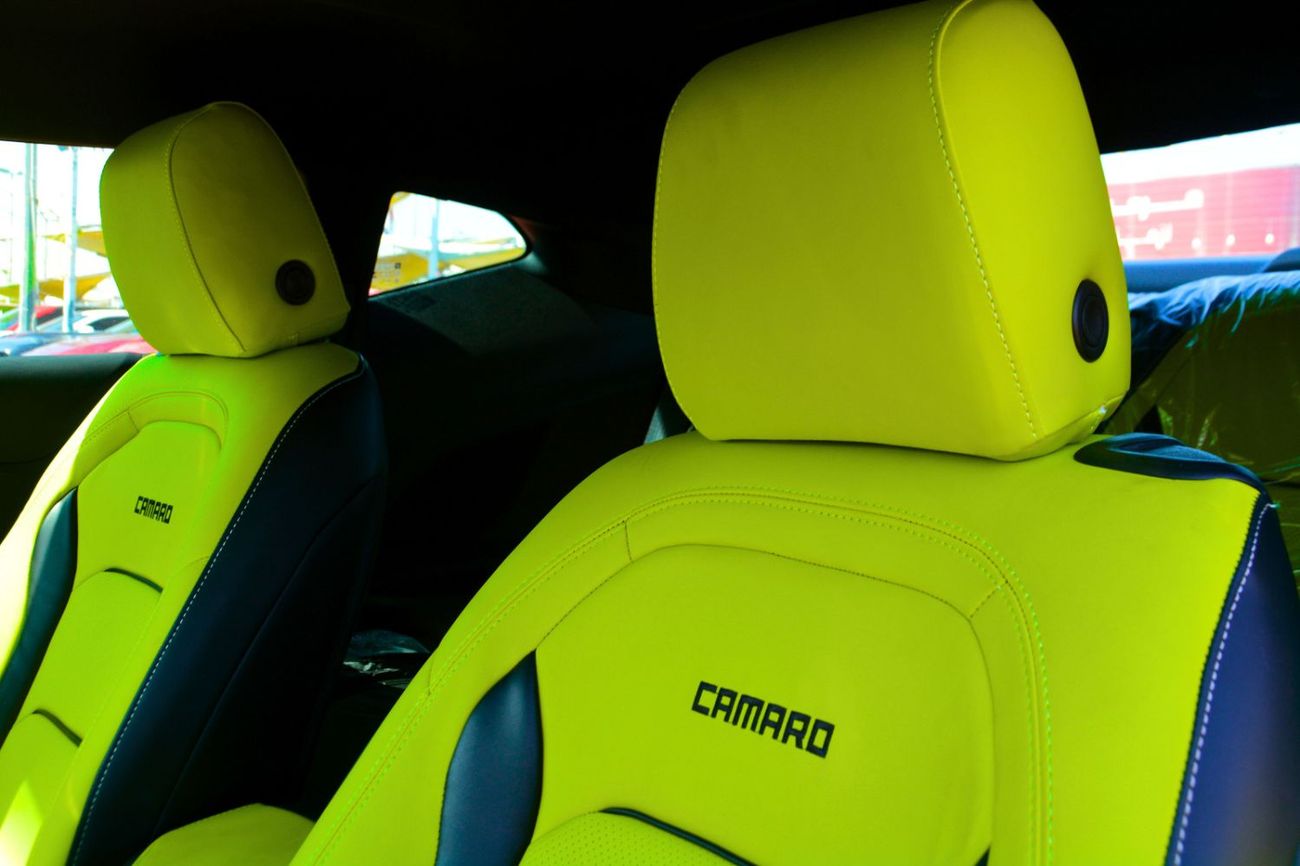 Chevrolet Camaro SS 6.2L Coupe-ATTRACTIVE COLOR/SS V8 6.2L // NICE COLOR//GOOD CONDITION //LOW MILEG