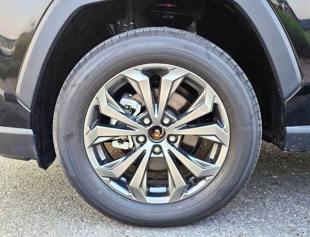 تويوتا راف ٤ STYLE PLUS /  2.0L Petrol / Driver Power Seat With Panoramic Roof / Chines Specs (CODE # 68056)