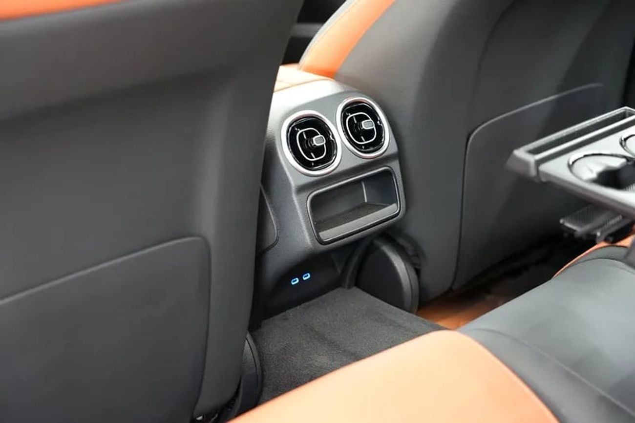 مرسيدس بنز C 200 C 200 | GCC 0km | Agency Warranrty | AMG Package