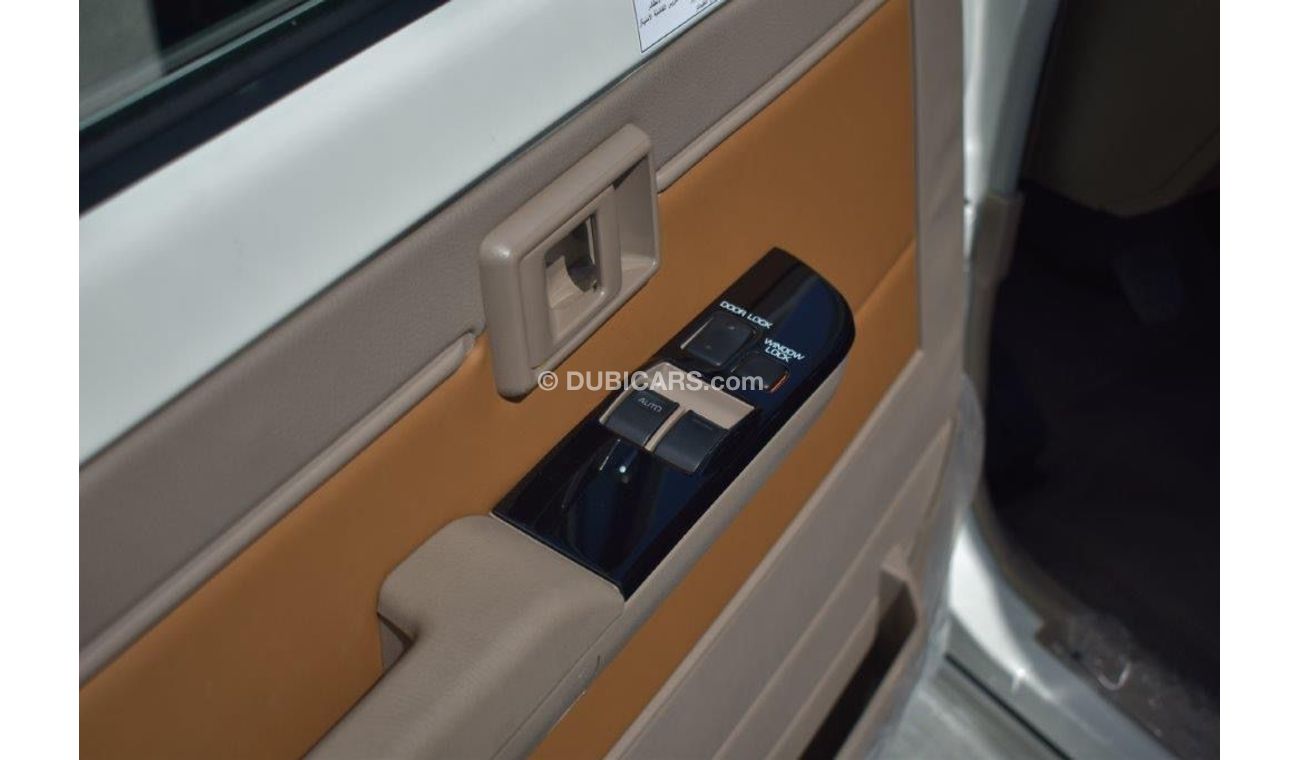 تويوتا لاند كروزر 70 71 Hardtop Xtreme V6 4.0L Petrol 5 Seat MT -70th Anniversary