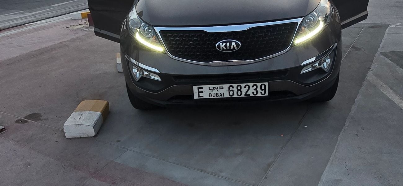 Kia Sportage LX 2.0L FWD