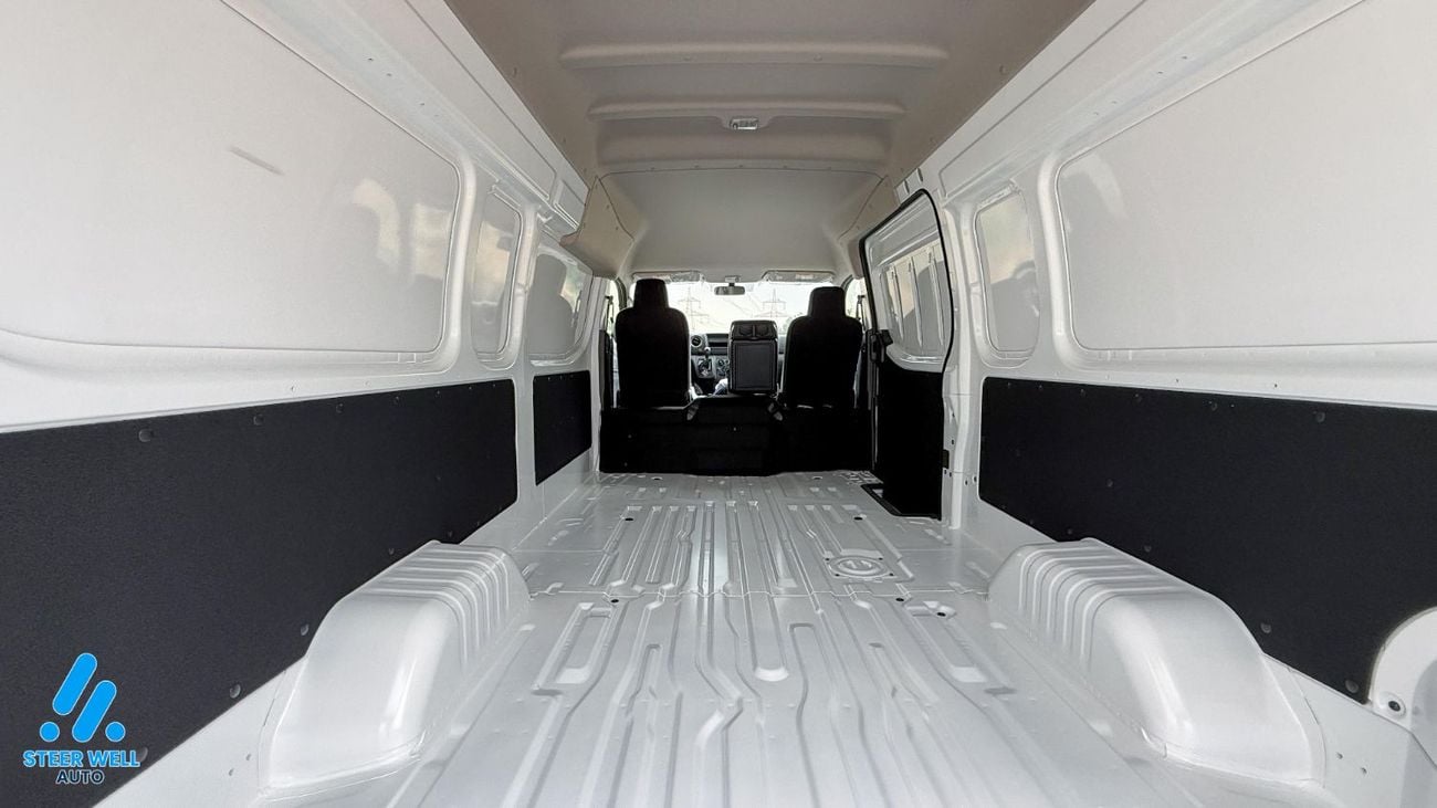 نيسان أورفان NV350 2024 Hi Roof Dry Van 2.5L Petrol Manual GCC Specs RWD