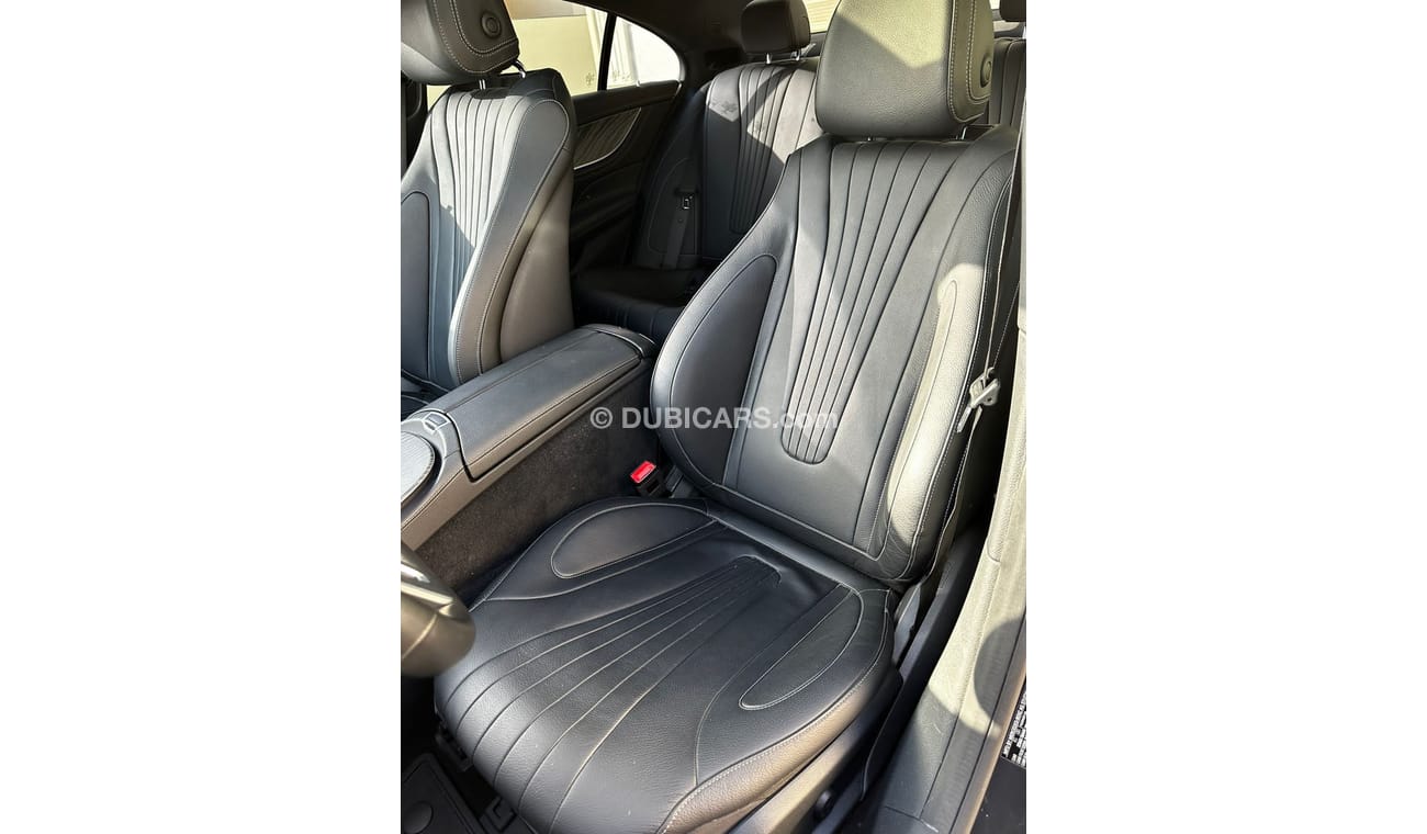 مرسيدس بنز CLS 500