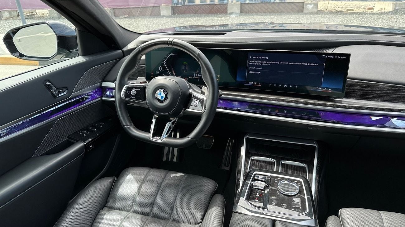 بي أم دبليو 740i M SPORT