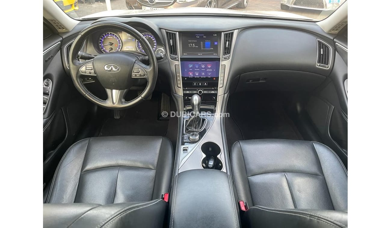 Infiniti Q50 Premium Infiniti Q50_Gcc_2016_Excellent_Condition _Full option