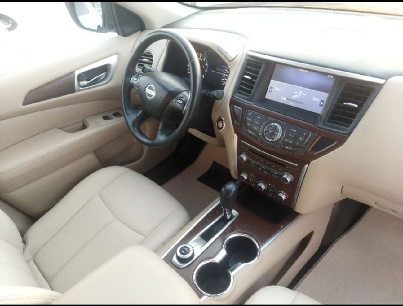 نيسان باثفايندر هجين سوبرشارج SV