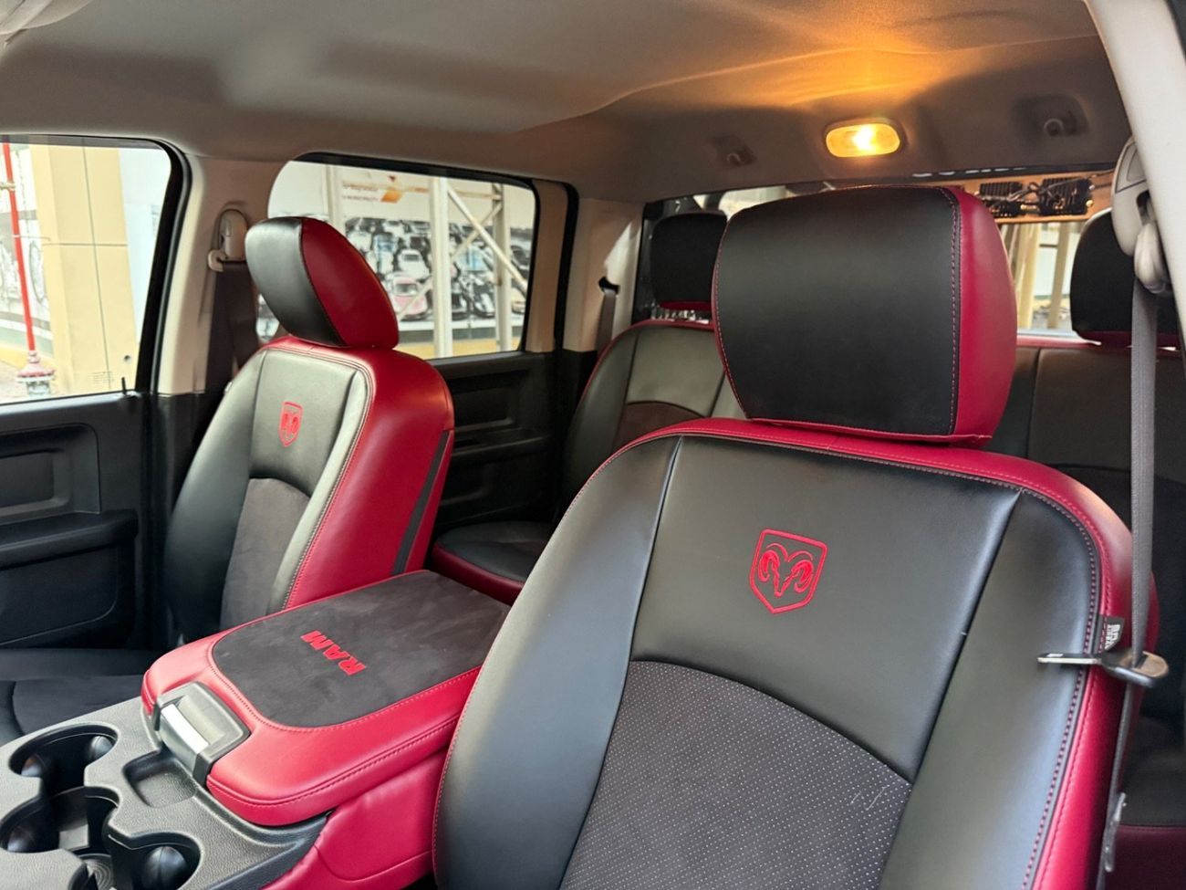 RAM 1500 2021 BIG HORN NIGHT REBEL EDITION 4x4 / 3.6 CANADA SPEC