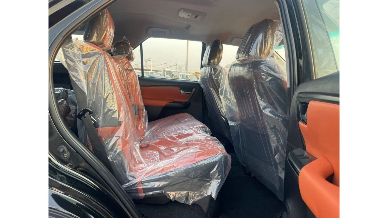 Toyota Fortuner 2019 Toyota Fortuner EXR+ 2.7L V4 - 4x4 AWD - Rear CAM & Sensor - No accident -