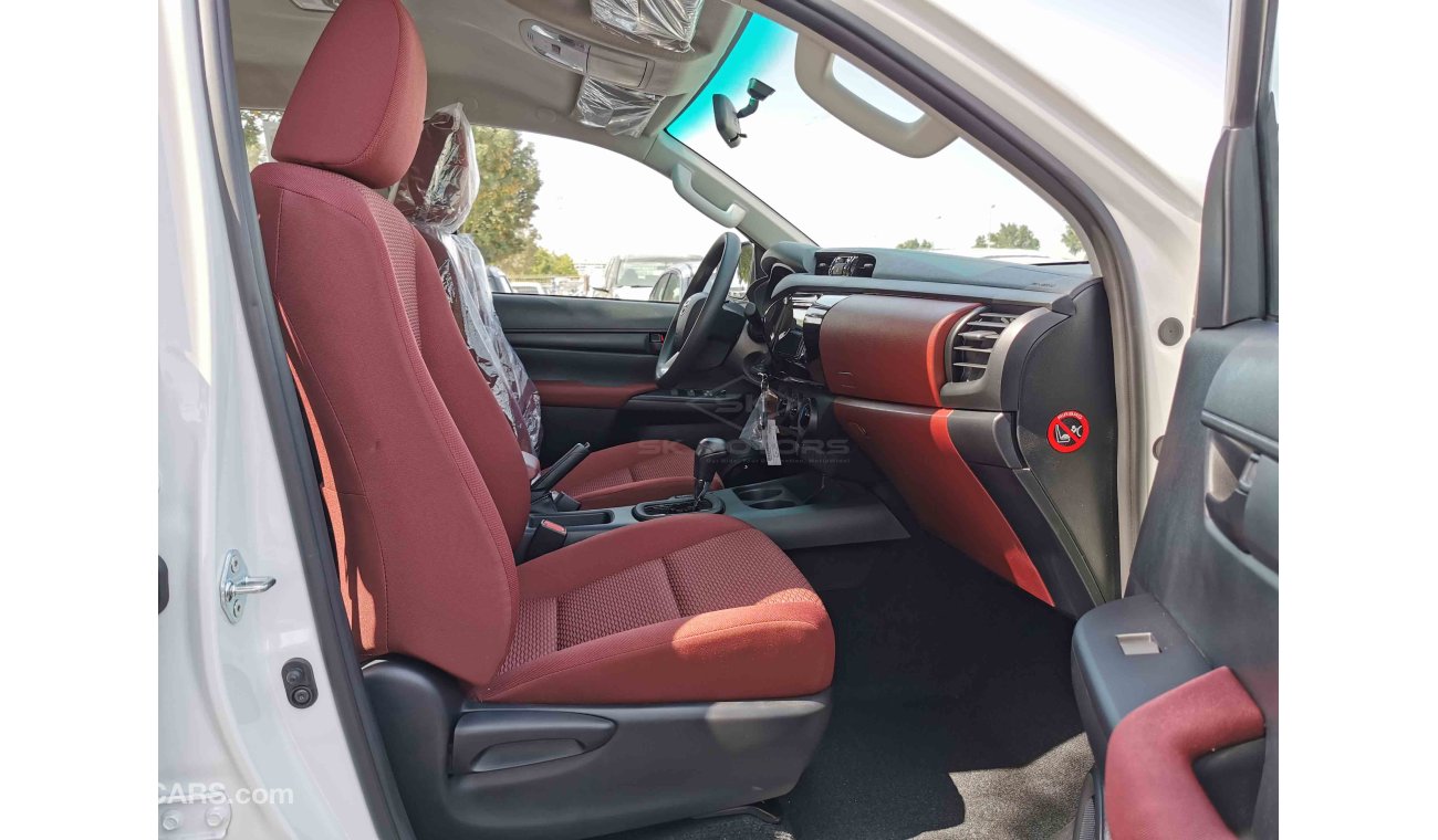 تويوتا هيلوكس 2.8L 4CY Petrol, 17" Rims, Fabric Seats, Xenon Headlights, Dual Airbags, CD Player (CODE # THBS03)