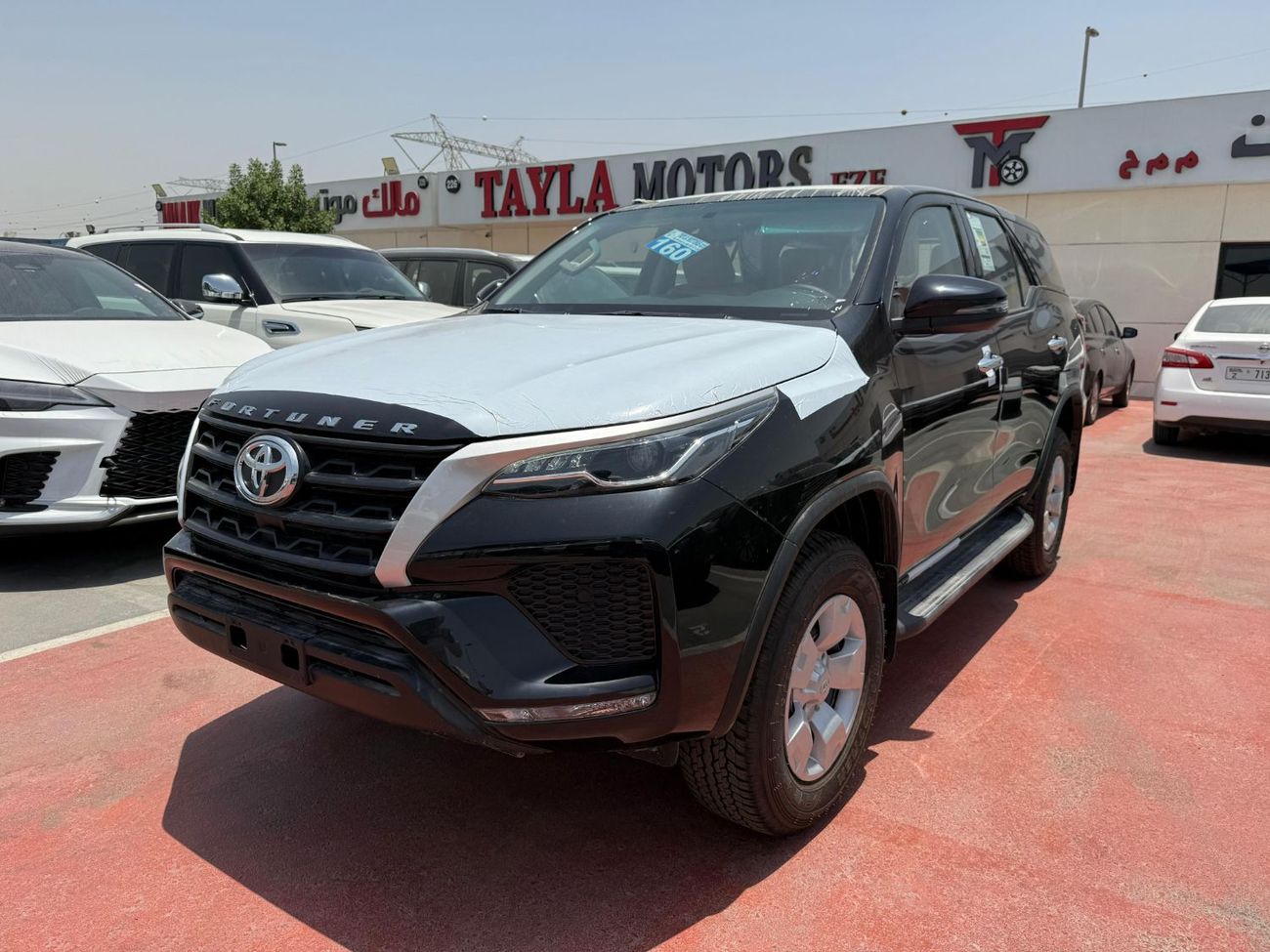 تويوتا فورتونر TOYOTA FORTUNER 2.7 AT CLIMATE CONTROL BLACK 2025