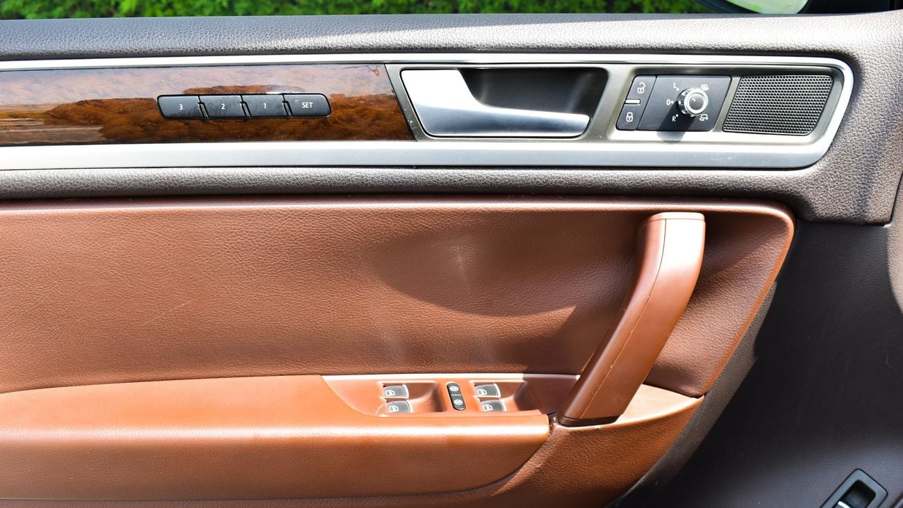 Volkswagen Touareg V6