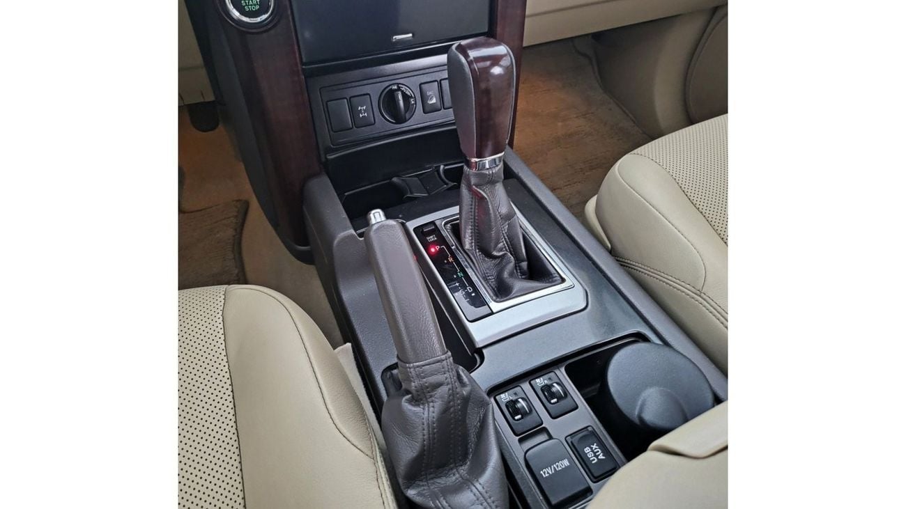 Toyota Prado 4.0L-6CYL-VXR-Full Option Excellent Condition  GCC Spec