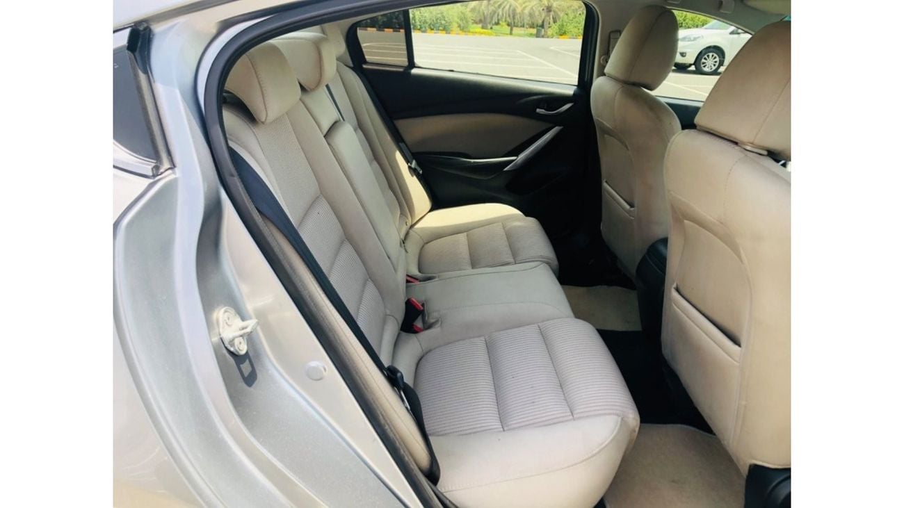 مازدا 6 موديل 2015 خليجي  حاله ممتازه ولا تحتاج اي صيانه