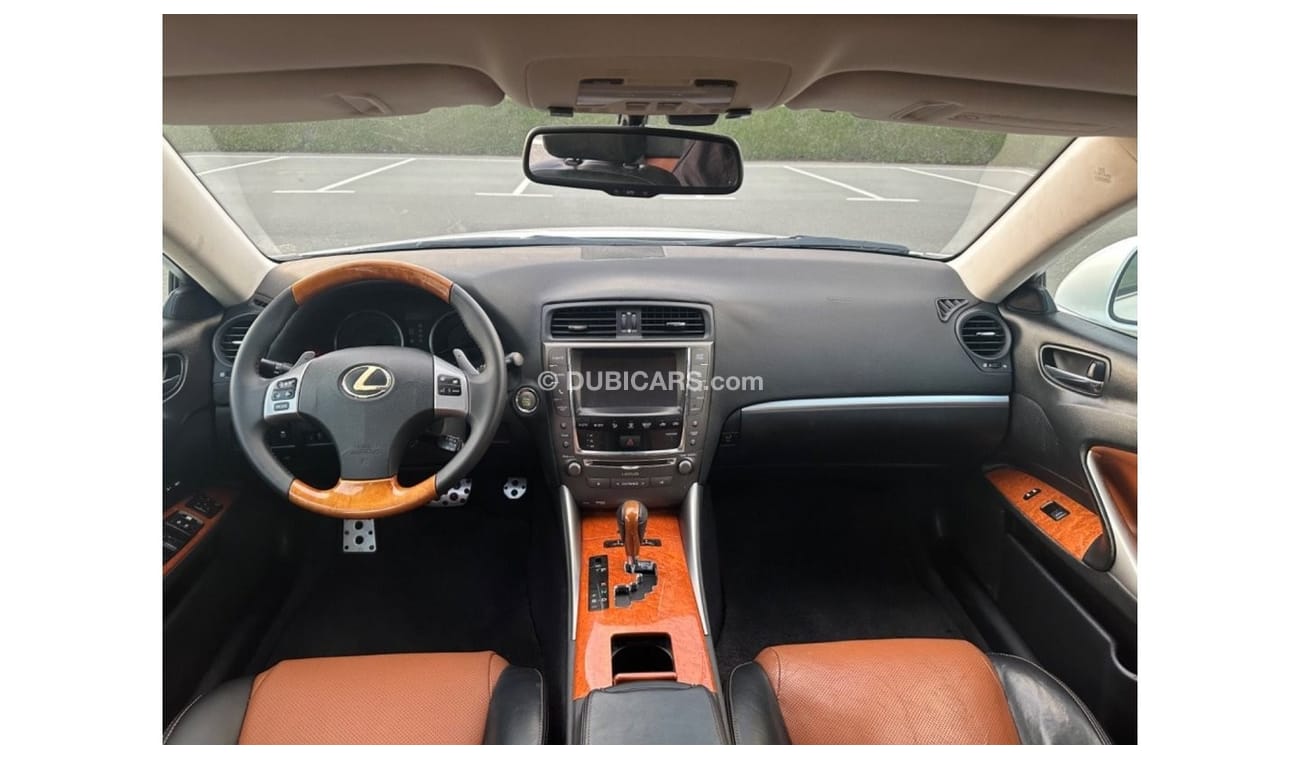 Lexus IS300 MODEL 2013 GCC CAR PERFECT CONDITION INSIDE AND OUTSIDE FULL OPTION SUN ROOF LEATHER SEATS NAVIGATIO