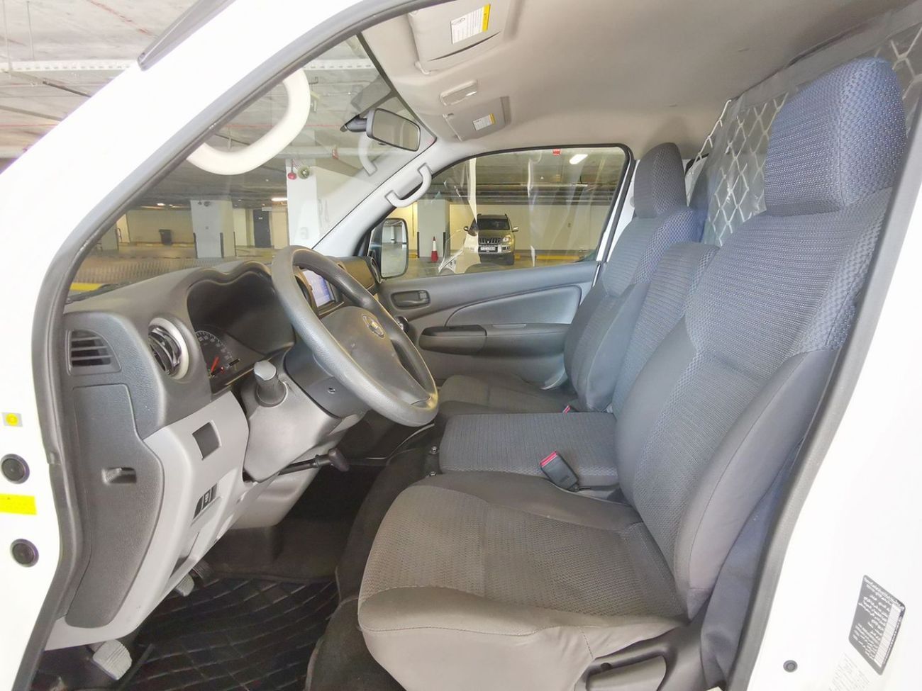 Nissan Urvan Panel Van Std 2.5L M/T (3 Seater) Petrol (4 Door) Manual Transmission