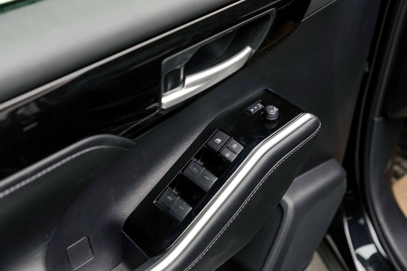 تويوتا هايلاندر Luxury 2.5L - Hybrid - Black Inside Black | Export Only