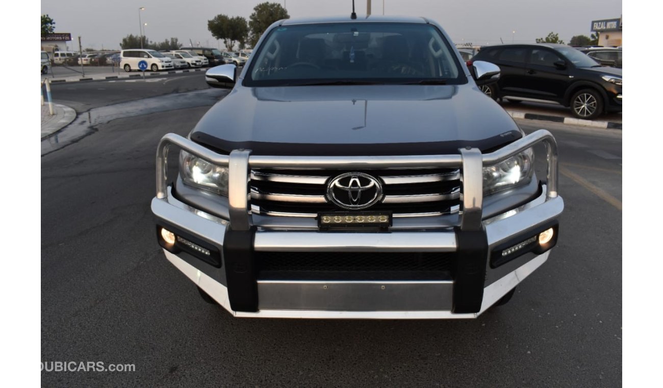 Toyota Hilux diesel right hand drive manual gear year 2017 SR5