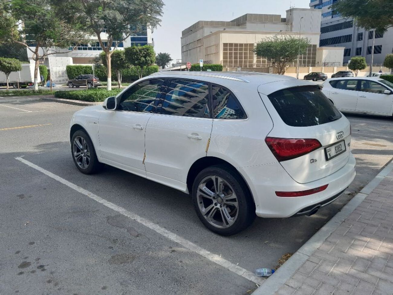 Audi Q5 TFSI quattro S-Line 2.0L