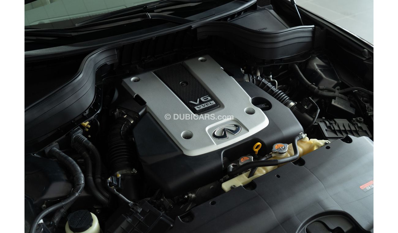 Infiniti QX50 2015 Infiniti QX50 3.7L V6 / Full Infiniti Service History