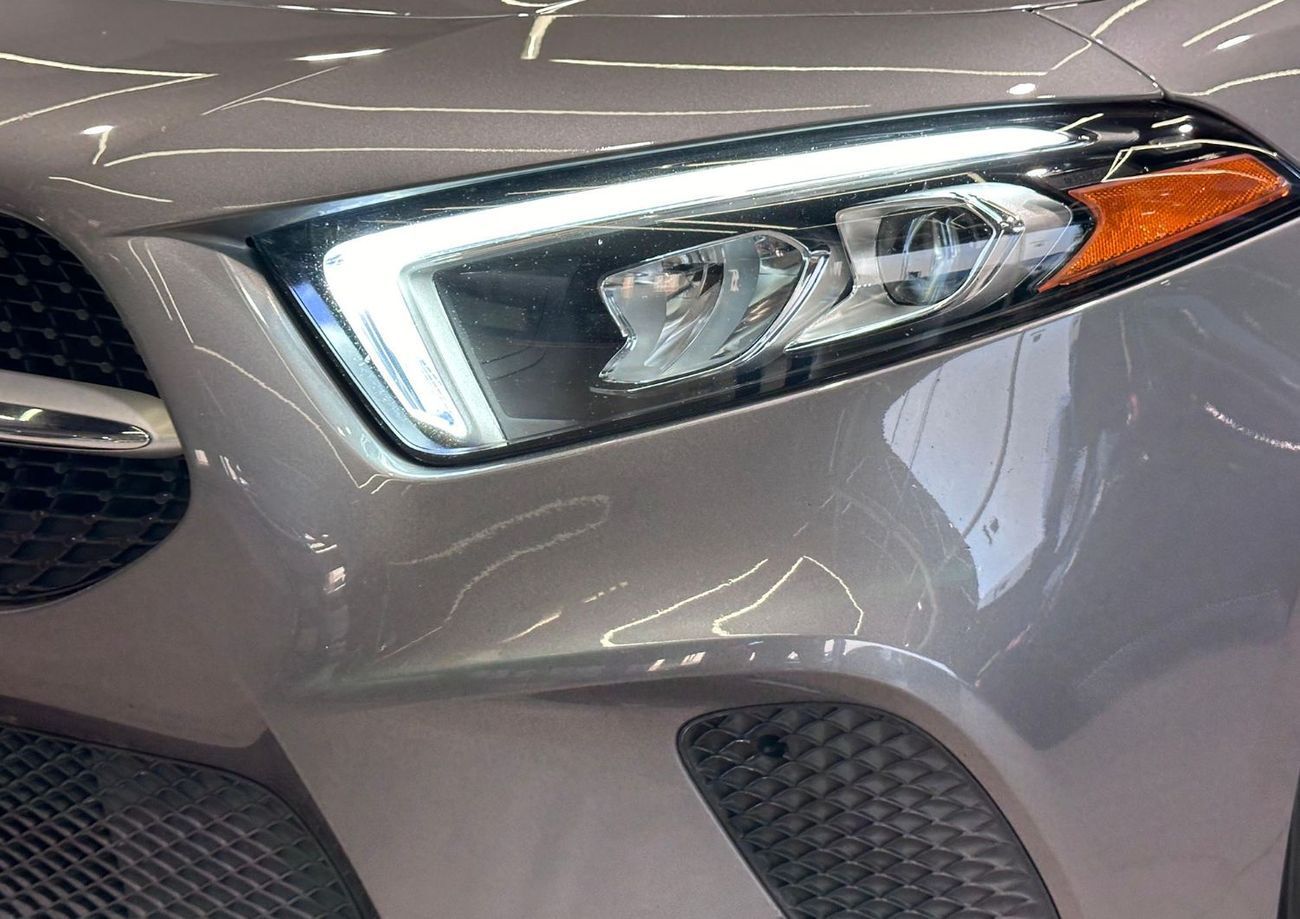 Mercedes-Benz A 220 CLEAN TITLE - no painting and no accident