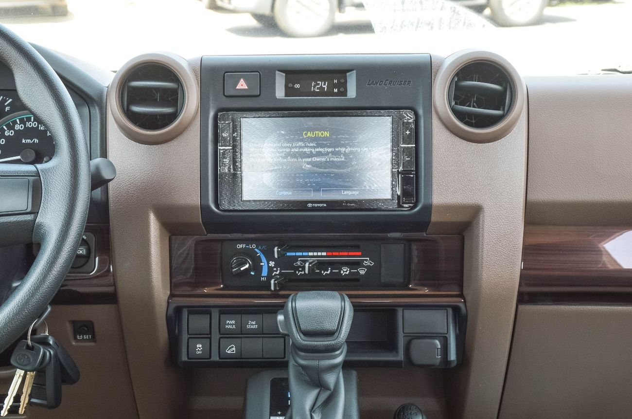 تويوتا لاند كروزر بيك آب TOYOTA LAND CRUISER 79 4.0L 4WD PETROL PICKUP 2026