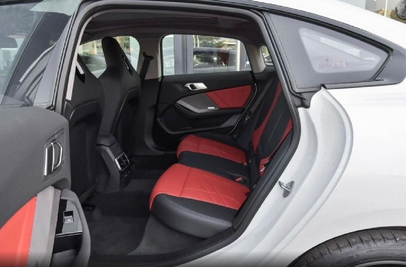 BMW 225L BMW 225L / 0km / white