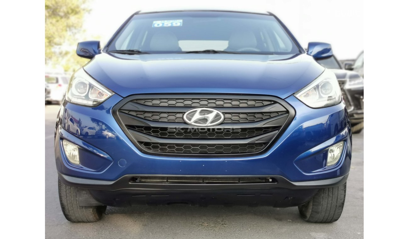 Hyundai Tucson 2.0L, Alloy Rims, DVD, Exclusive Condition (LOT # 9635)