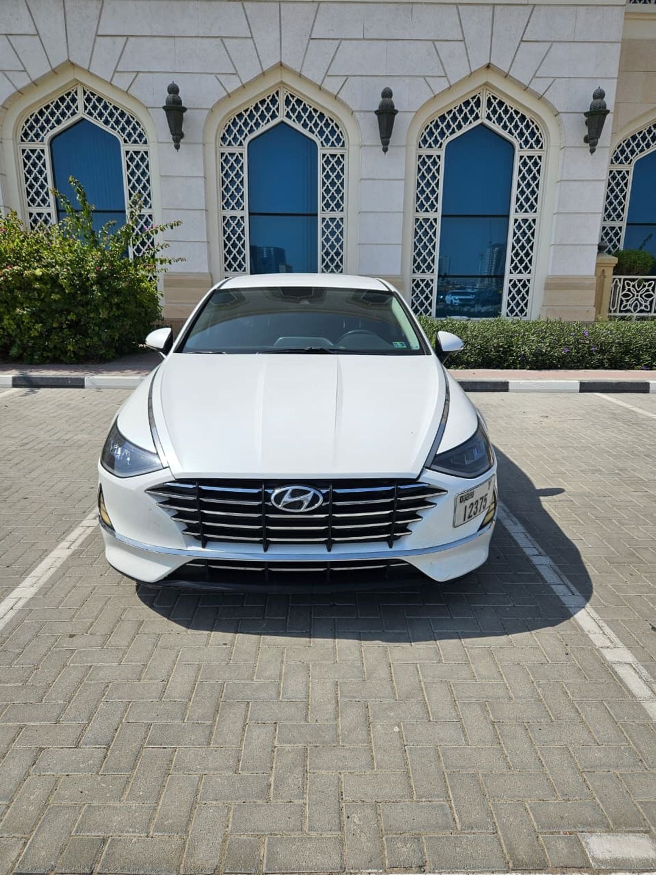 Hyundai Sonata Mid option 2.5L