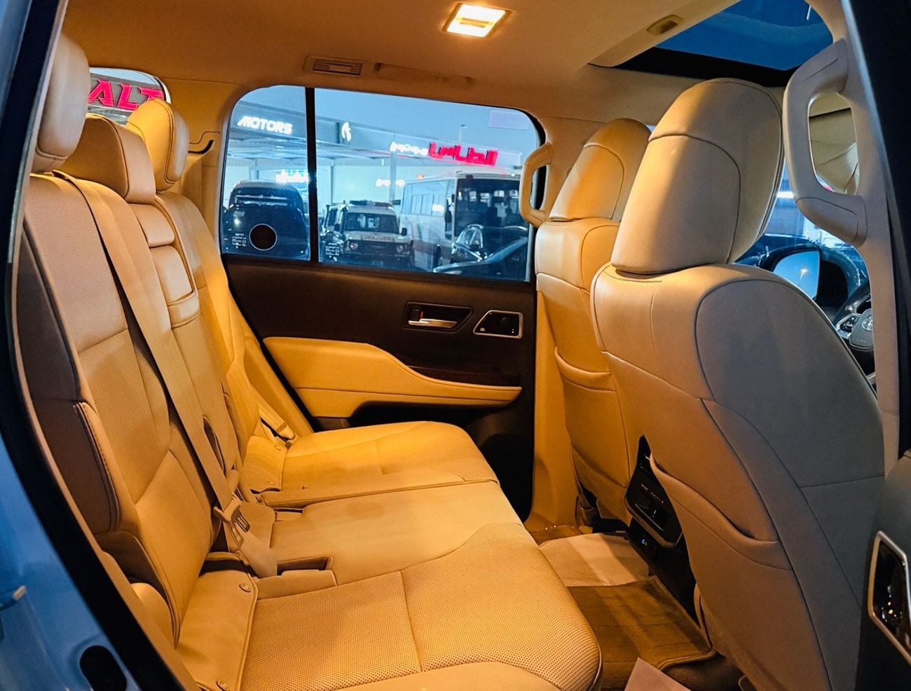 تويوتا لاند كروزر GXR 3.5L