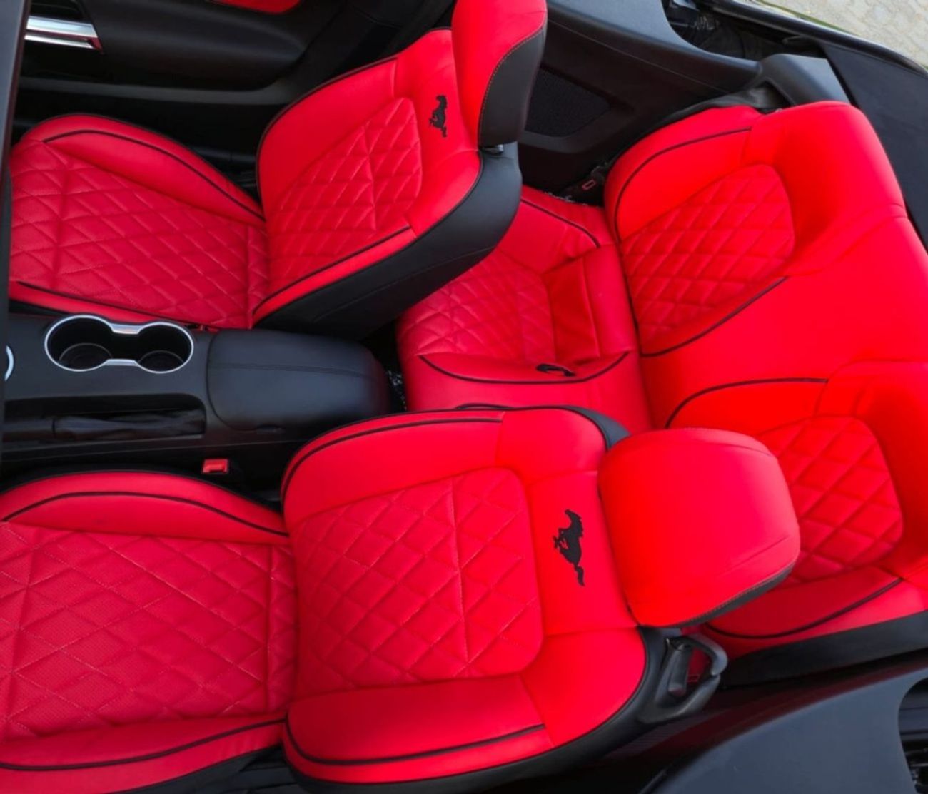 Ford Mustang EcoBoost 2.3L Convertible A/T