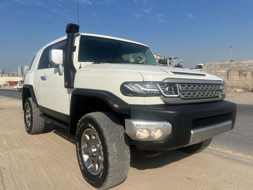 تويوتا إف جي كروزر