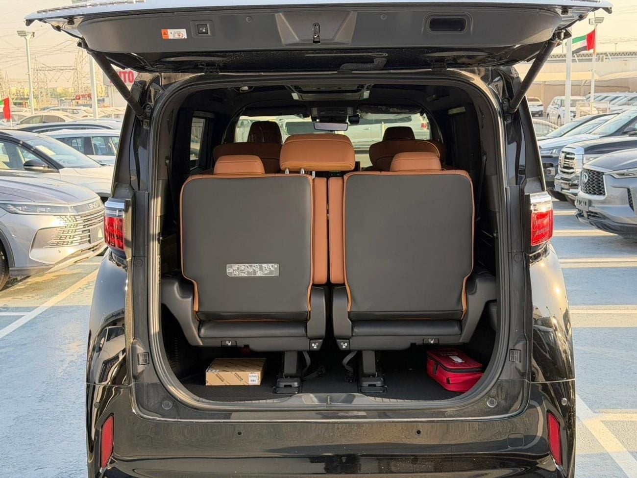 Toyota Alphard 2.5 Petrol / HYBRID / Model 2025
