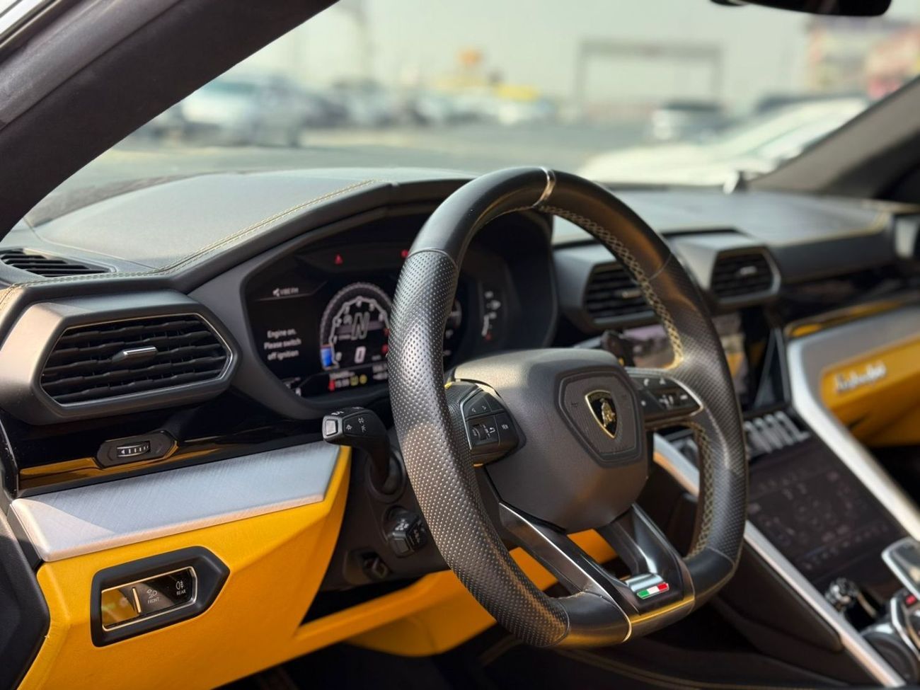 Lamborghini Urus STD 4.0T V8