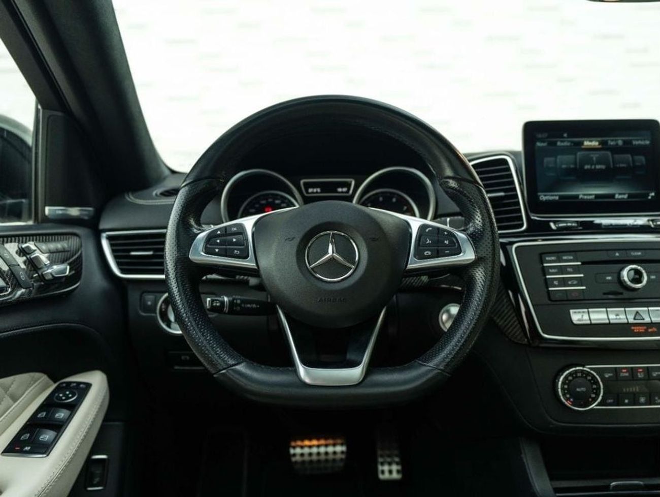 مرسيدس بنز GLE 43 AMG Coupe 3.0L
