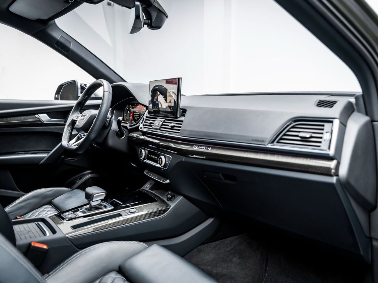 Audi SQ5 TFSI quattro 3.0L  2023 Audi SQ5, 2027 Audi Warranty & Service Contract, Low KMs, GCC