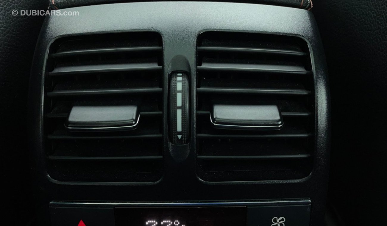 Mercedes-Benz C200 ELEGANCE 1.8 | Zero Down Payment | Free Home Test Drive