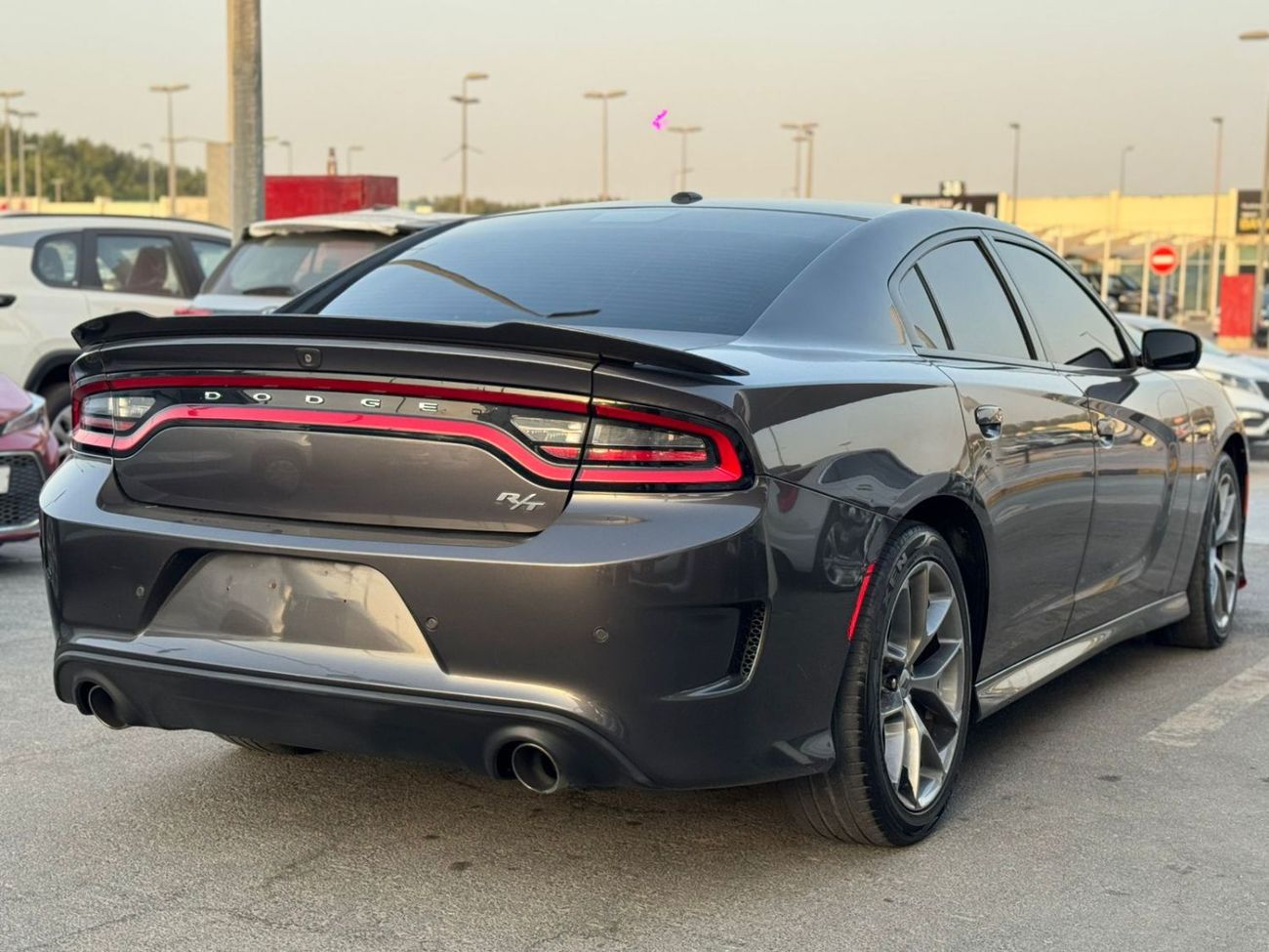 Dodge Charger Dodge Charger R/T 5.7L V8 MY2019 GCC