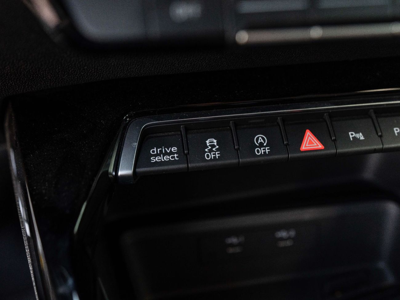 Audi RS3 TFSI quattro 2.5L Sportback