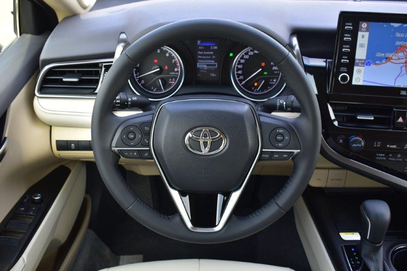 تويوتا كامري GLE-X 2.5L PETROL AUTOMATIC