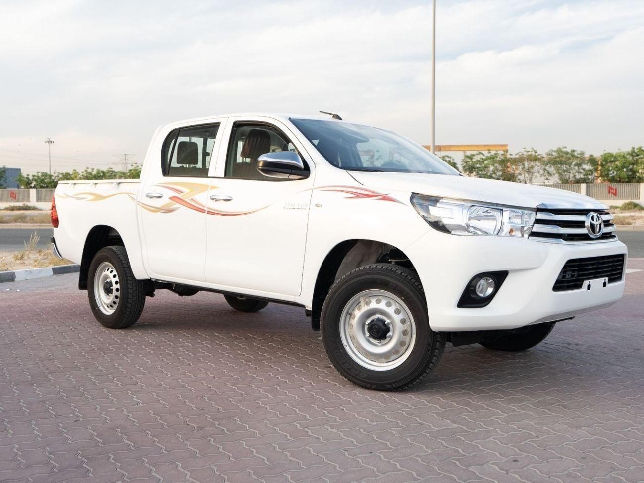 Toyota Hilux 2025 TOYOTA HILUX GL 2.7 - WHITE inside RED | Export Only