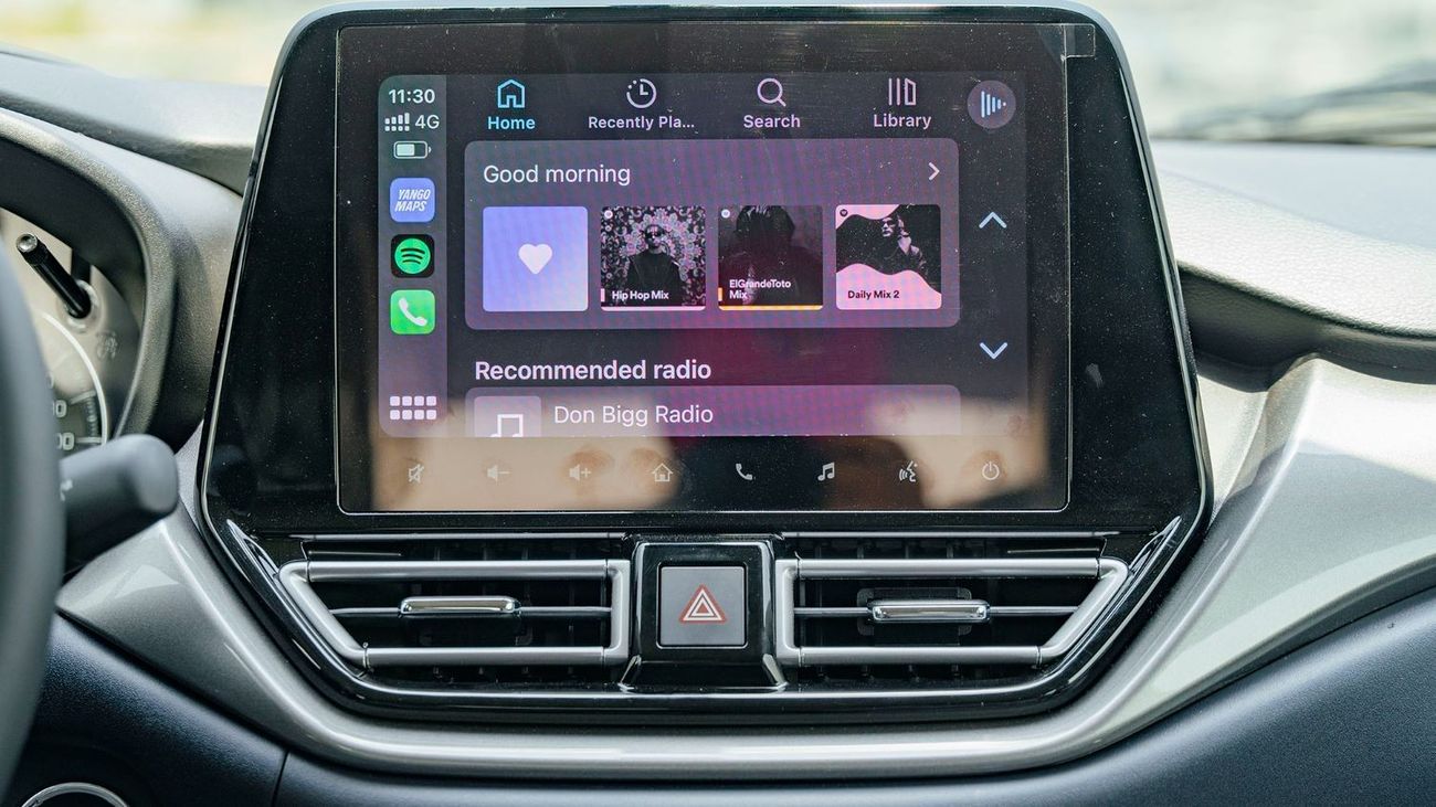 سوزوكي بالينو 2025 Suzuki Baleno 1.5L petrol At Full option -Grey