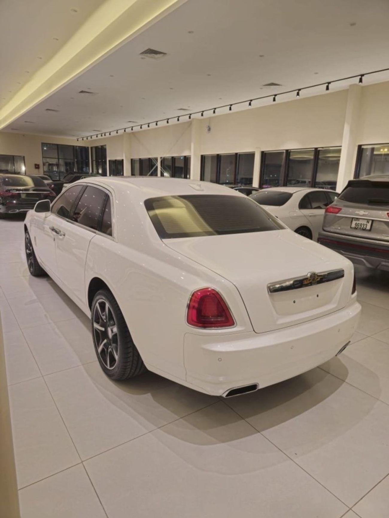 رولز رويس جوست EWB 6.6L