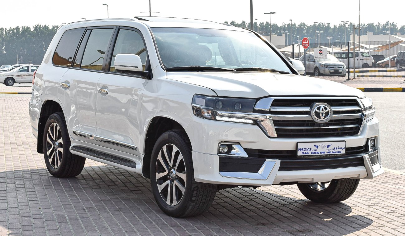 Toyota Land Cruiser VXR V8 Facelift to 2020 With GXR V8 Badge