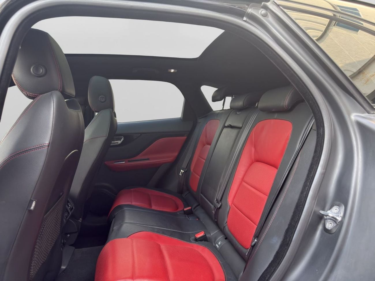 Jaguar F-PACE R-SPORT 2017 JAGUAR F-PACE R-SPORT | 3.0L V6 SUPERCHARGED
